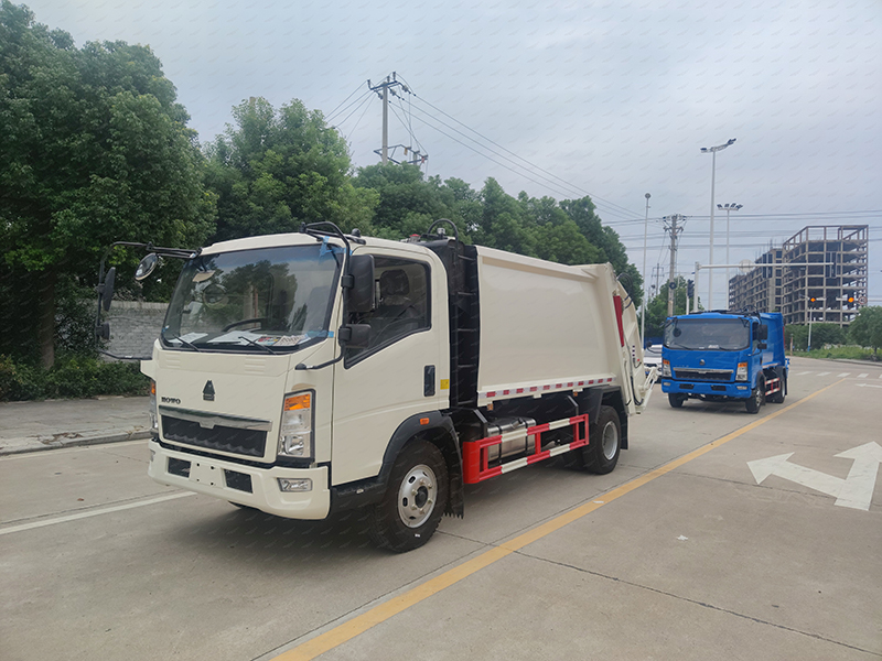 HOWO 20M3 Грузовик компакт