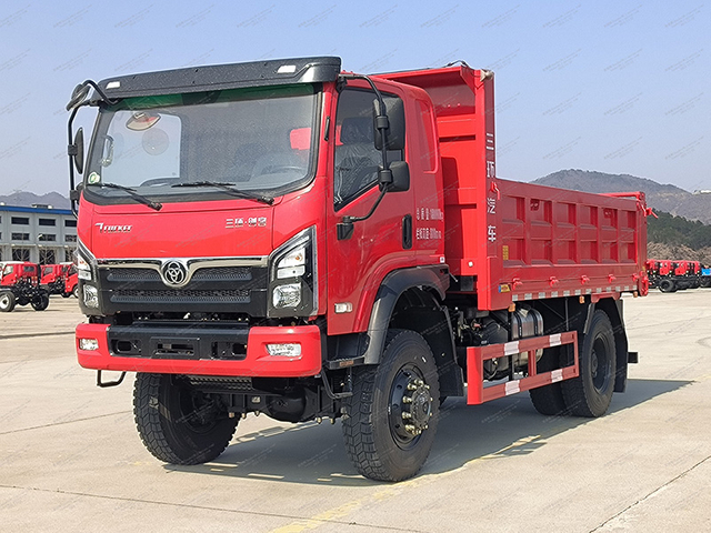 Maker 4x4 Cross-Country Sump Truck