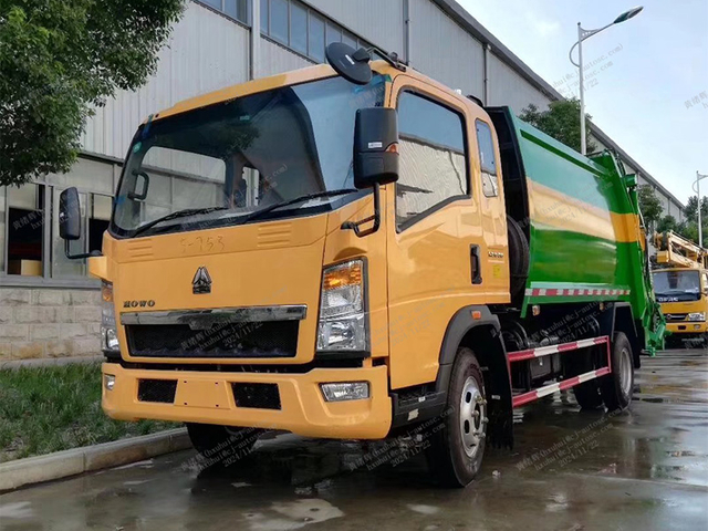 HOWO 116HP 6M3 Компакт